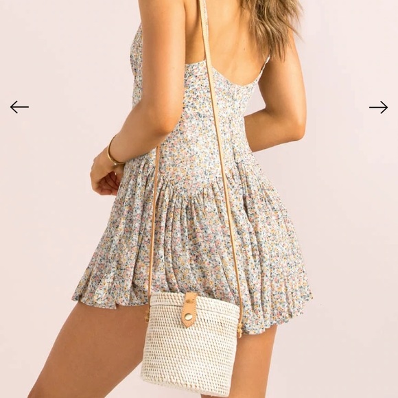 Sundae Muse Amanda Floral Dress - Picture 3 of 8